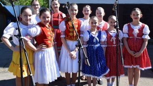 Prvomájové oslavy - Humenčania Humenčanom