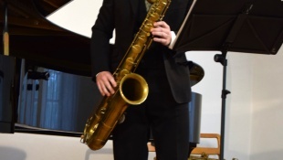HUMENSKÁ HUDOBNÁ JAR 2023 / Podoby saxofónu /Francúzsky saxofón z roku 1860