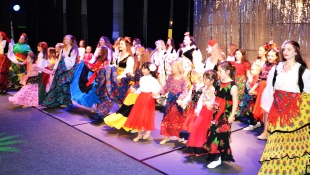 SZUŠ MÚZA - tanečný program Farby tanca