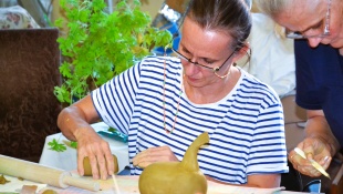Workshop „Amália Holíková – Alternatívy v keramike“