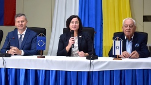 M. Meričko, M. Harvanová a J. Levický