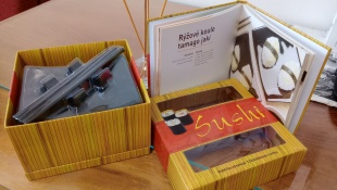 darček: Sushi set + knižka