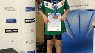 Adam Sabadoš (11), bronzový na M-SR