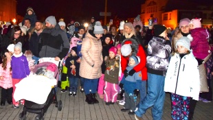 Rozsvietenie vianočného stromčeka