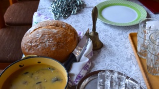 SVJATYJ VEČOR – zvyky aj kroje z Ruskej Poruby