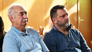 Humenská zberateľská spoločnosť - slávnostné odovzdanie medailí i odznakov