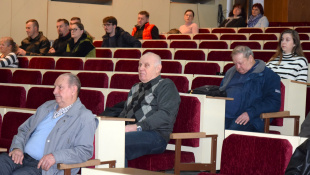 Zasadnutie zapisovateľov a členov komisií