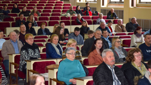 Zasadnutie zapisovateľov a členov komisií