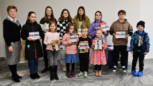 Výtvarná súťaž: „100-ročná knižnica: Ako vidíte našu/vašu knižnicu vy?“