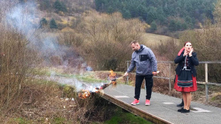 Vynášanie Moreny, vítanie jari (ZŠ s MŠ Podskalka)