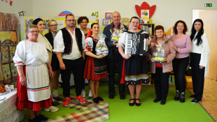 Vynášanie Moreny, vítanie jari (ZŠ s MŠ Podskalka)