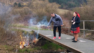 Vynášanie Moreny, vítanie jari (ZŠ s MŠ Podskalka)
