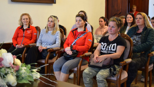 Prijatie zboru Cantica Collegium Musicum v kaštieli