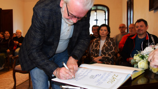 Prijatie zboru Cantica Collegium Musicum v kaštieli