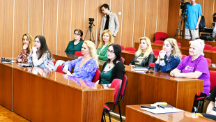 Ako sa rodí divadlo: Ako na návšteva divadla + cena pre Evu Jacevičovú