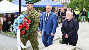 79 rokov víťazstva nad fašizmom / pietny akt kladenia vencov