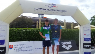 M-SR v plávaní open a juniorov / Dominik Luksaj