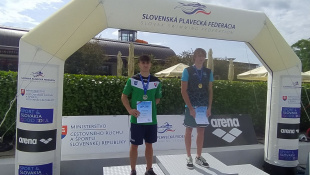 M-SR v plávaní open a juniorov / Dominik Luksaj