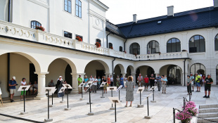 Vernisáž výstavy Dotyky s časom