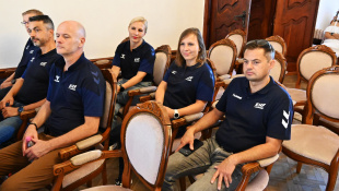 Návšteva v kaštieli - Majstrovstvá kadetov v hádzanej