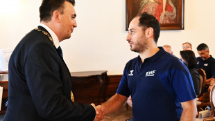 Návšteva v kaštieli - Majstrovstvá kadetov v hádzanej
