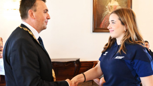 Návšteva v kaštieli - Majstrovstvá kadetov v hádzanej
