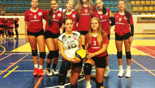 Staršie žiačky: VK Humenné - Kežmarok 3:1 a 3:1