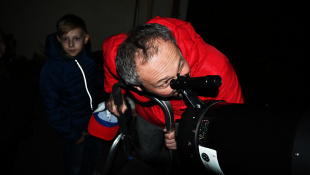 Pozorovanie kométy Tsuchinshan a planéty Saturn