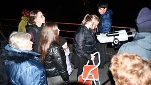 Pozorovanie kométy Tsuchinshan a planéty Saturn