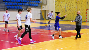 Kadeti: VK Humenné - Poprad 3:0 a 2:3