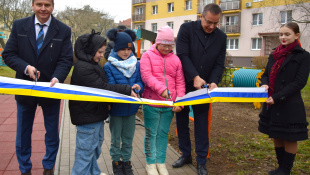Inkluzívne detské ihrisko (otvorenie) - vnútroblok Dobrianskeho / Ševčenkova