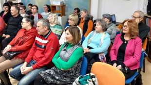 Knihovanie: Existujú židovské Vianoce?