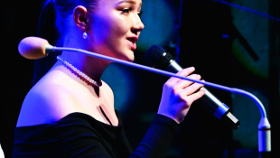 Vianoce s kaprom... (vianočný koncert ZUŠ P. Breinera)