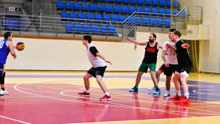 Vianočný basketbalový turnaj 2024