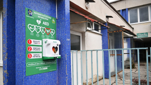 V Humennom pribudlo 6 AED defibrilátorov