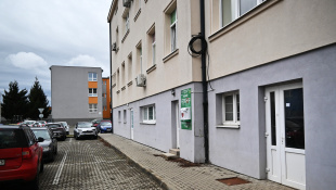 V Humennom pribudlo 6 AED defibrilátorov