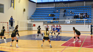 Volejbal, Juniorky: VK Humenné - Spišská Nová Ves 3:1