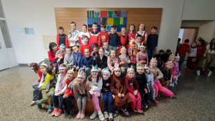Cesta za pokladom „indiánov – predškolákov“ (na ZŠ J. Švermu)