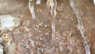 Netesnosť na potrubí - odkryv (4.4.)