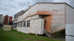 Rekonštrukcia kúpaliska (vnútorné, letné) a MsÚ