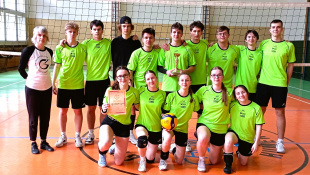 Volejbal mix SŠ - Gymnázium arm. gen. L. Svobodu