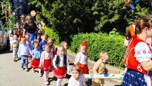 Kde sa spieva, tam srdce kvitne