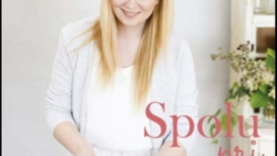 La Petit - Spolu pri stole (Monika Kóňová)