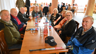 Seniorský šport - Nordic walking (aj s ministrom)