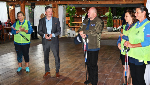 Seniorský šport - Nordic walking (aj s ministrom)