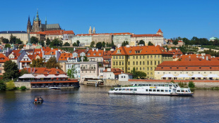 Pražský úspech HUMENSKEJ FOTOGRAFICKEJ ŠKOLY (Kapráľová, Lauruský, Leňo)