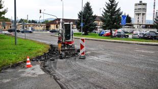 Frézovanie asfaltu ciest (Laborecká, Nemocničná, Pugačevova)