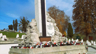 Dušičky 2025. Vojenský cintorín padlých v 2. svetovej vojne