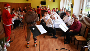 Seniorský deň "holubkov" aj s Mikulášom