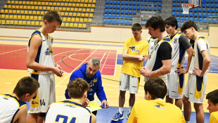 1. BK Humenné - Tydam UPJŠ Košice 32:77 (juniori)